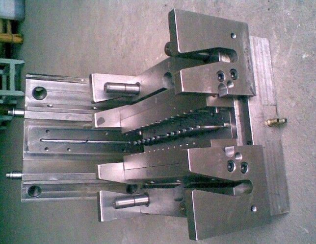 深圳模具廠,什么是注塑模具？
